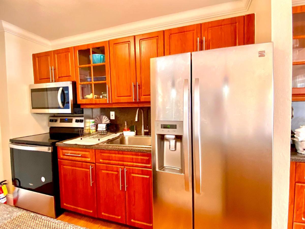 Deluxe Waterfront One Bedroom Apartment With Miami Skyline View, Free Parking 5 Mins Drive To Miami Beach Exterior photo