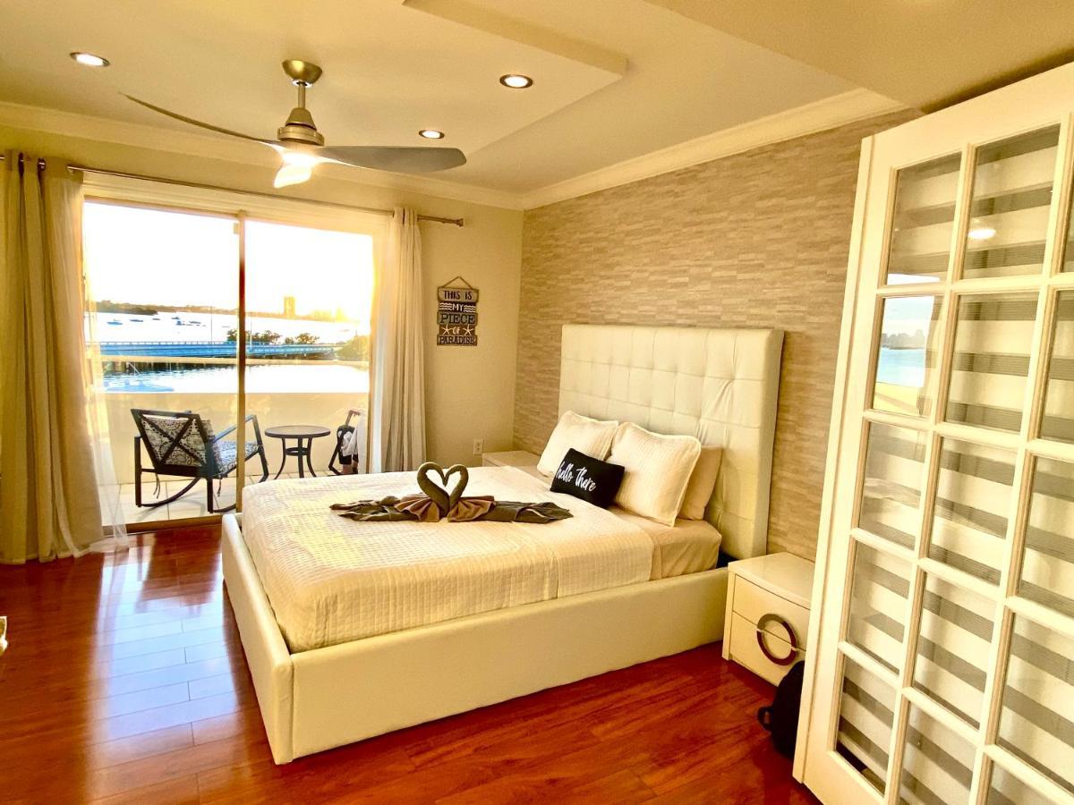 Deluxe Waterfront One Bedroom Apartment With Miami Skyline View, Free Parking 5 Mins Drive To Miami Beach Exterior photo
